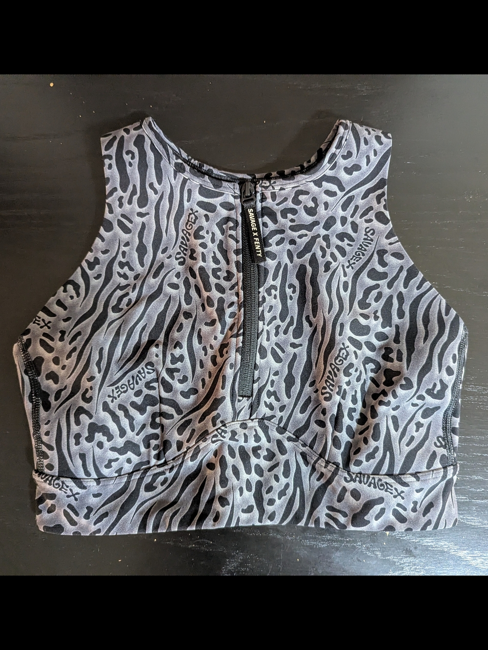 Savage X Fenty Running Hot Medium-Impact Zip-Front Sports Bra